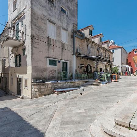 Heritage Palace Listun Makarska Bagian luar foto