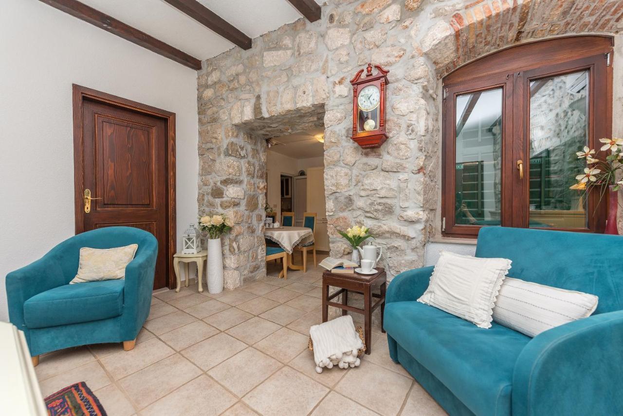 Heritage Palace Listun Makarska Bagian luar foto