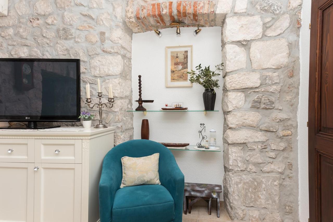 Heritage Palace Listun Makarska Bagian luar foto