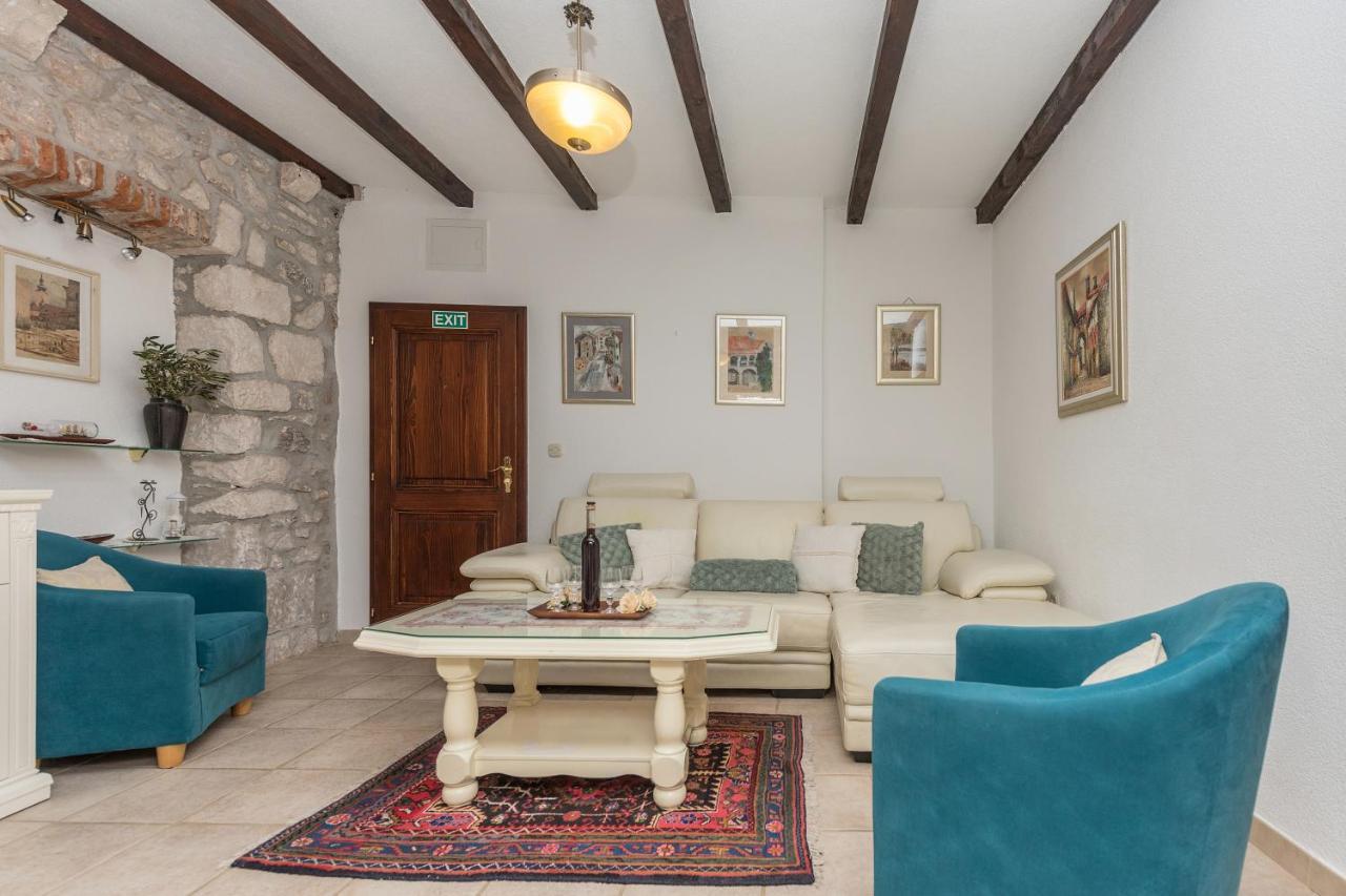 Heritage Palace Listun Makarska Bagian luar foto