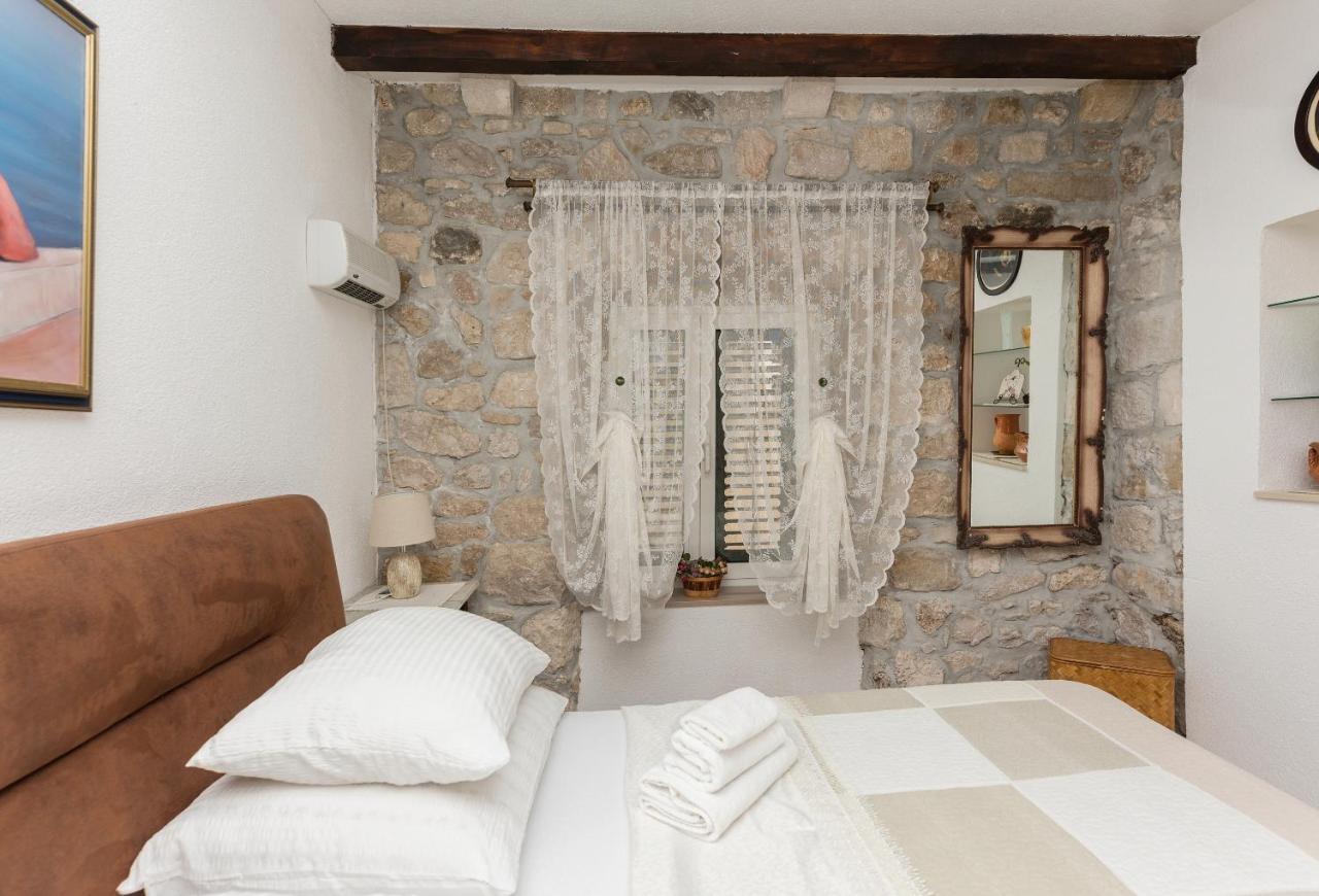 Heritage Palace Listun Makarska Bagian luar foto