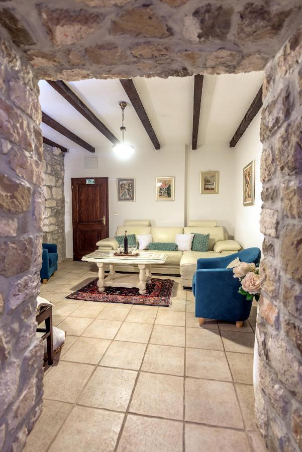 Heritage Palace Listun Makarska Bagian luar foto